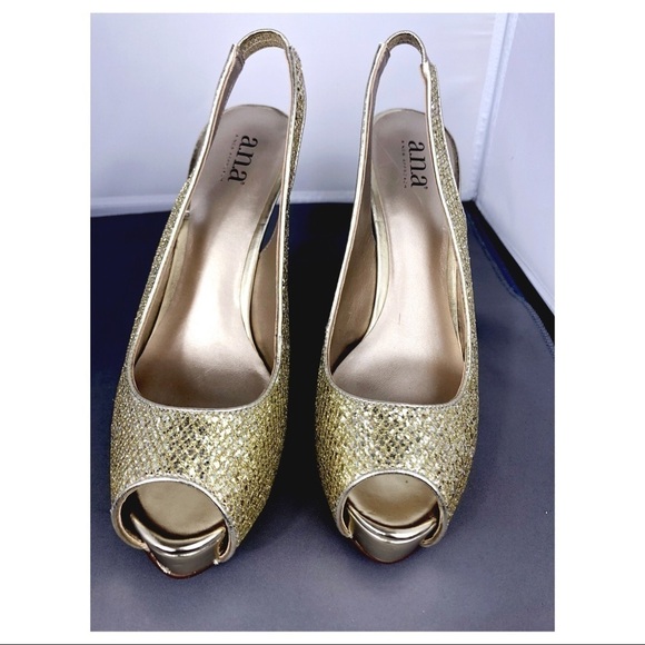 A.N.A. GOLD METALLIC PEEP TOE PUMPS - Picture 5 of 5